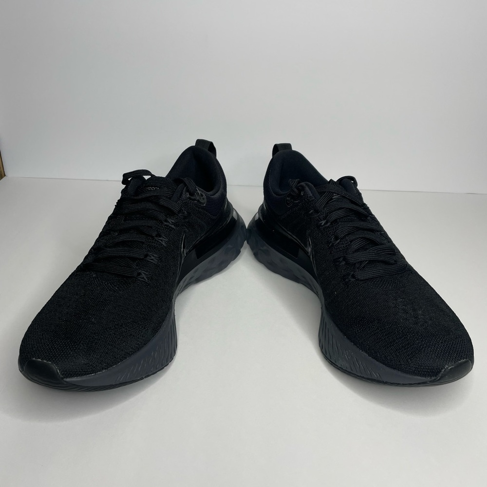 Nike React Infinity Run Flyknit 2 Triple Black - Picture 4 of 11